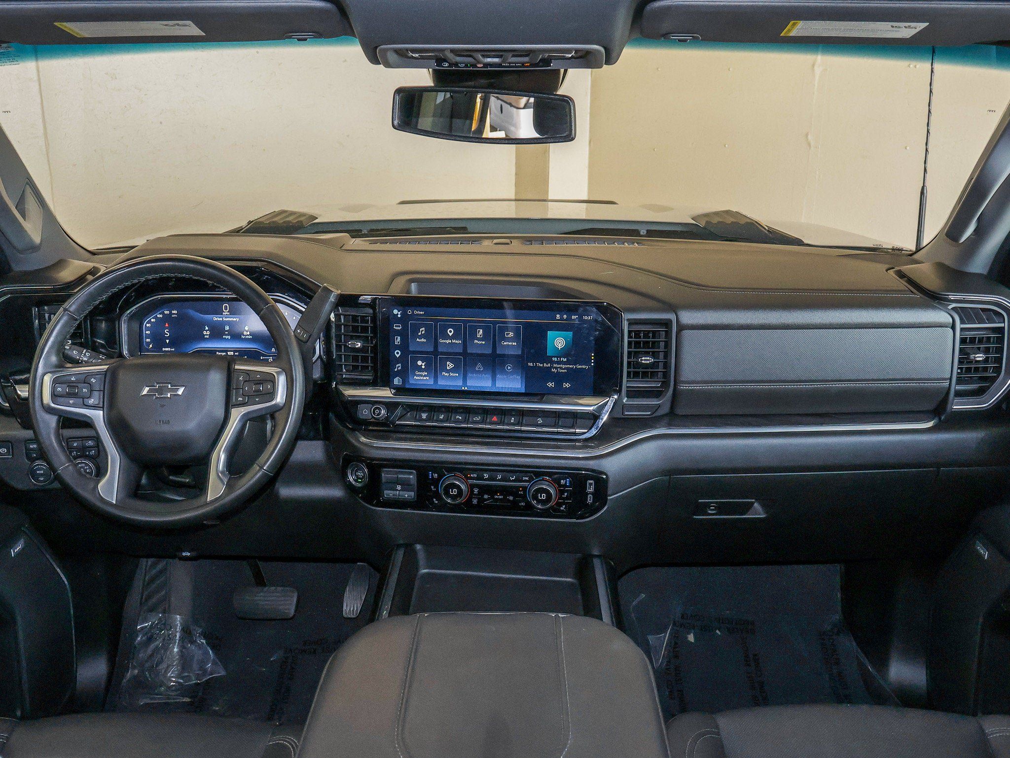 Used 2024 Chevrolet Silverado 2500 LTZ w/ LTZ Plus Package AWD/4WD image 26