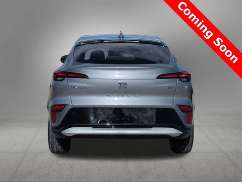 Used 2024 Buick Envista Sport Touring w/ Convenience I Package image 5