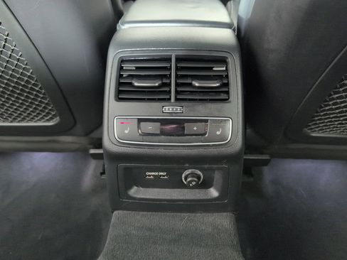 Used 2019 Audi S4 Premium Plus w/ Premium Plus Package image 21