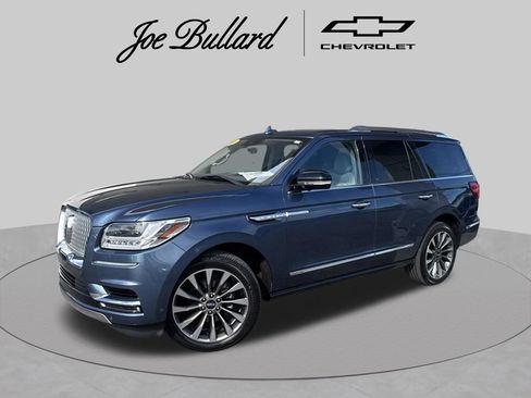 Used 2019 Lincoln Navigator Select w/ Technology Package AWD/4WD image 1