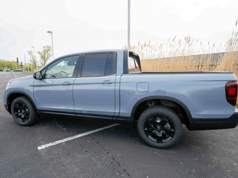 New 2026 Honda Ridgeline Black Edition image 4