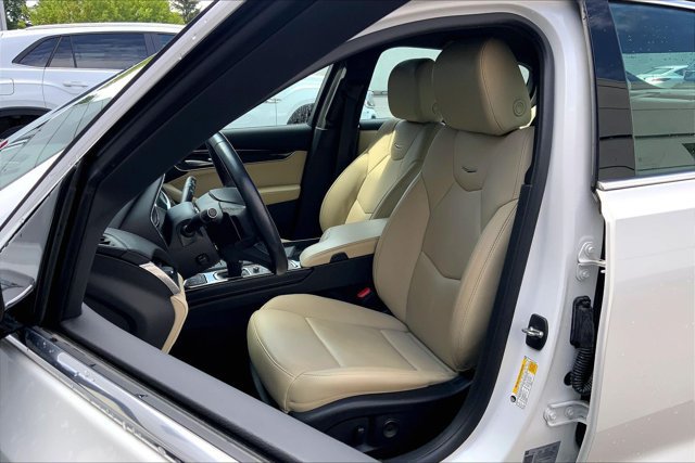 Used 2023 Cadillac CT5 Luxury AWD/4WD image 24