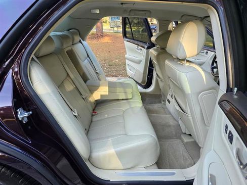Used 2008 Cadillac DTS Luxury II image 21