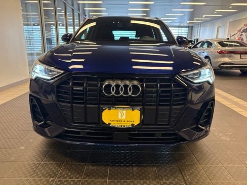 Used 2025 Audi Q3 2.0T Premium AWD/4WD image 2