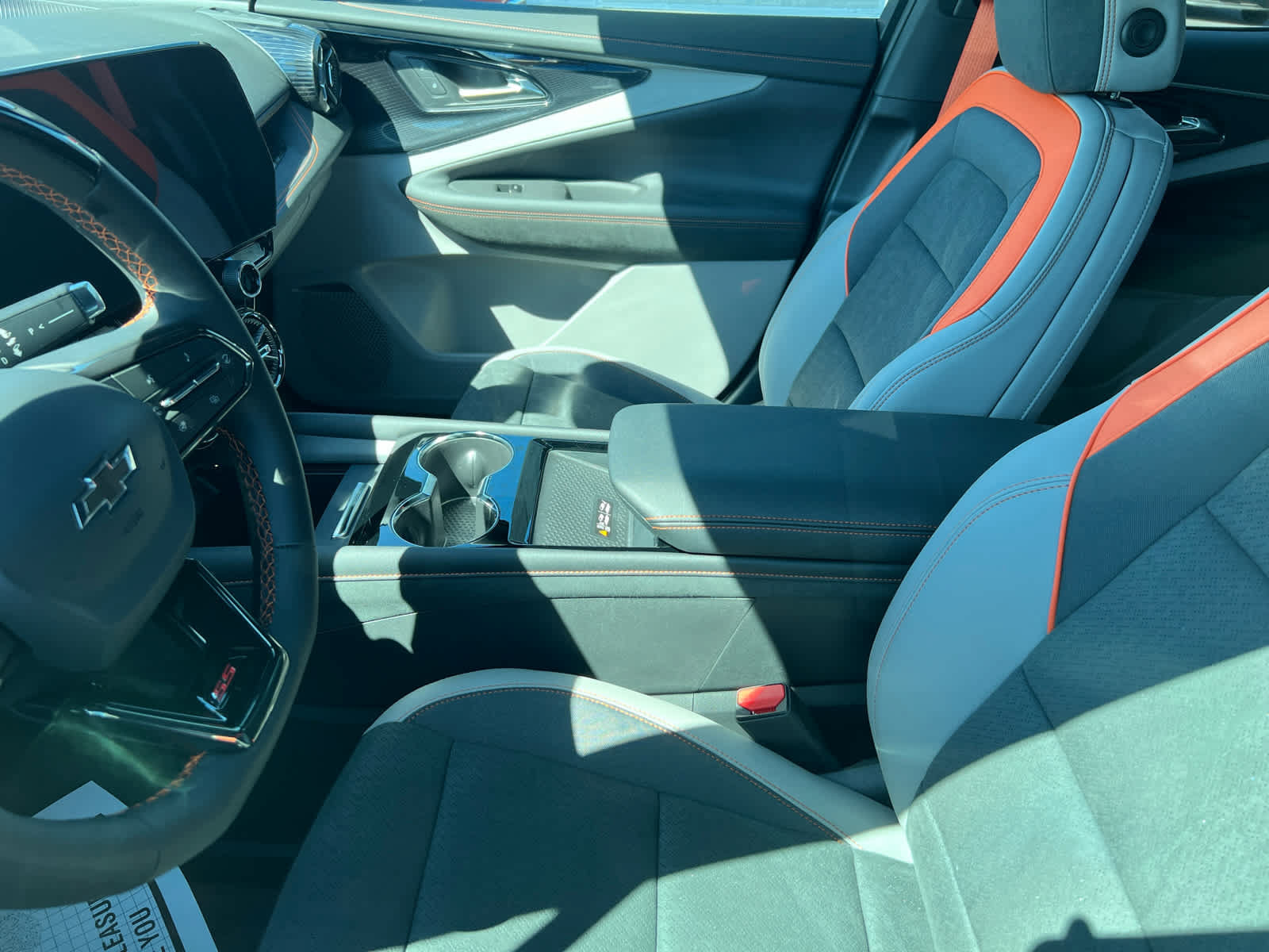 New 2026 Chevrolet Blazer EV SS w/ LPO, Blackout Package AWD/4WD image 8