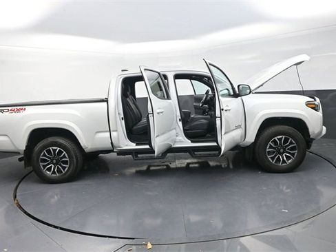 Used 2023 Toyota Tacoma TRD Sport image 42