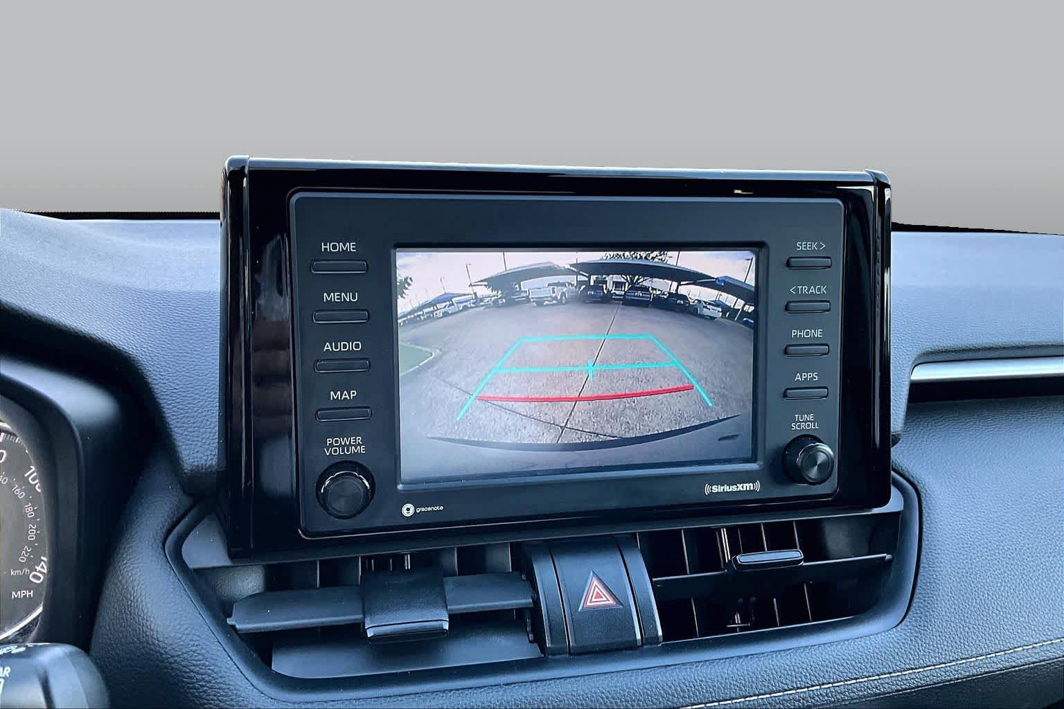 Used 2021 Toyota RAV4 LE AWD/4WD image 26