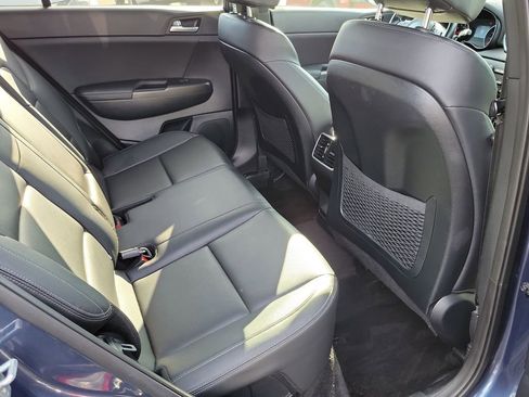 Used 2022 Kia Sportage Nightfall Edition image 18