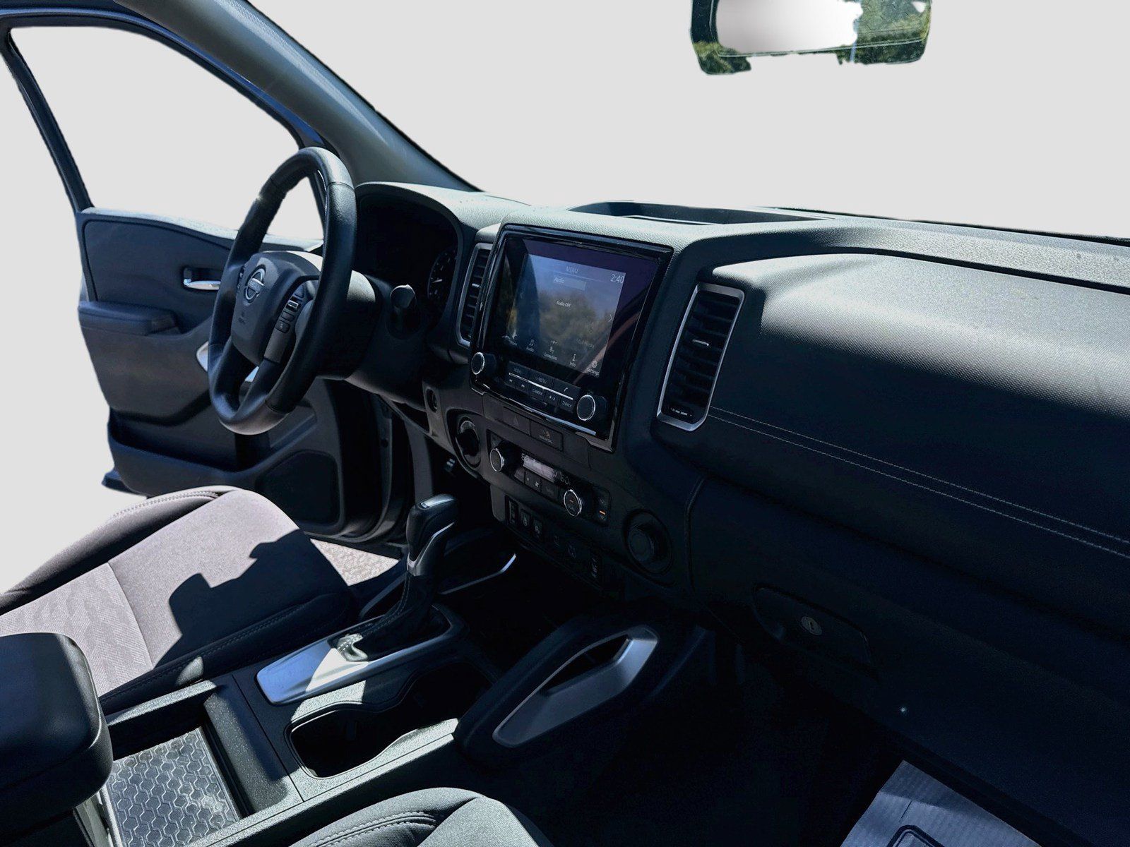 Used 2022 Nissan Frontier SV AWD/4WD image 31