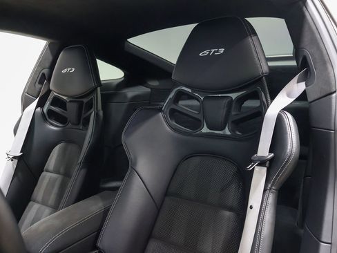 Used 2022 Porsche 911 GT3 RWD image 33