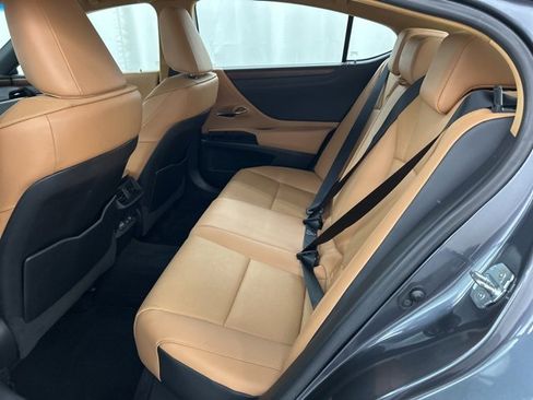 Used 2022 Lexus ES 350 w/ Premium Package image 25