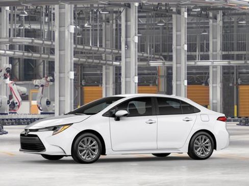 New 2026 Toyota Corolla LE FWD image 5