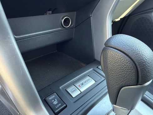 Used 2018 Subaru Forester 2.5i Limited image 32