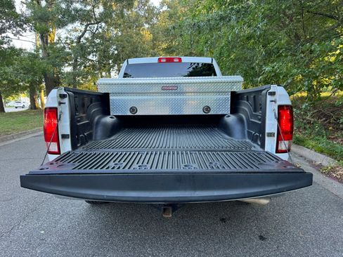 Used 2017 RAM 1500 Tradesman w/ Popular Equipment Group RWD image 9