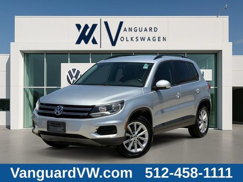 Used 2018 Volkswagen Tiguan Limited FWD image 1