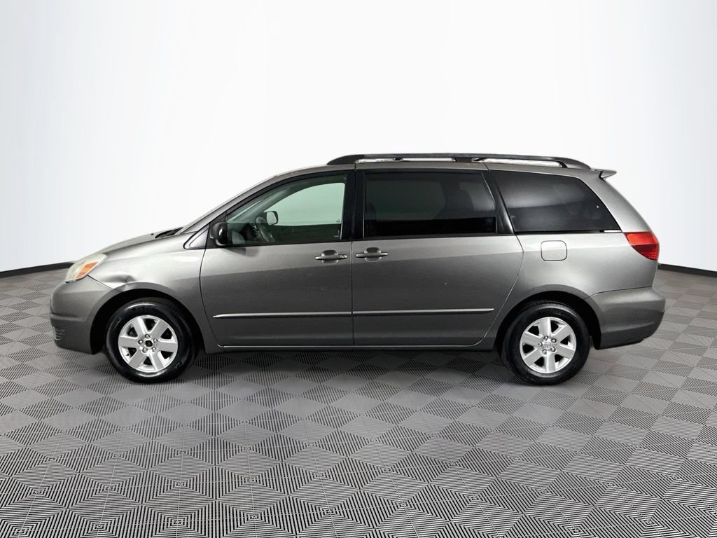Used 2005 Toyota Sienna LE w/ LE Pkg 6 FWD image 4