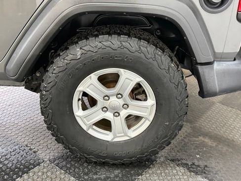 Used 2020 Jeep Wrangler Unlimited Sport S AWD/4WD image 9