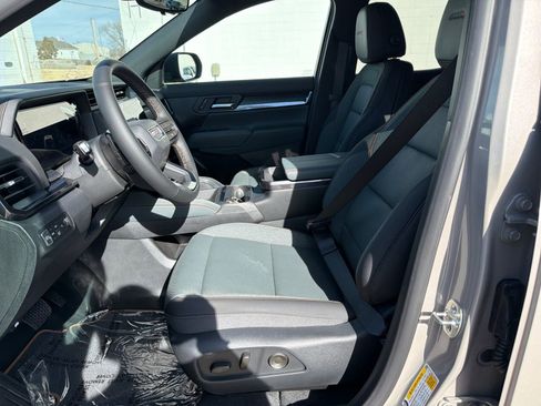 New 2026 GMC Terrain AT4 w/ Technology Package II image 14