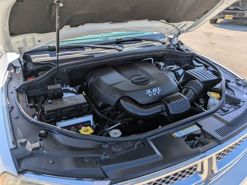 Used 2013 Dodge Durango Citadel w/ Technology Group RWD image 30