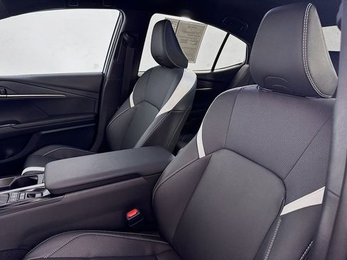 Used 2026 Toyota Camry SE w/ Convenience Package image 34