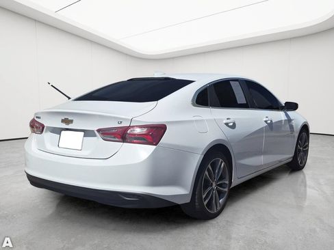 Used 2022 Chevrolet Malibu LT FWD image 6