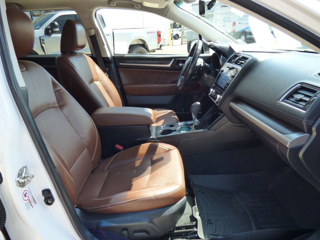 Used 2019 Subaru Outback 2.5i Touring AWD/4WD image 15