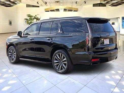 Used 2021 Cadillac Escalade Sport Platinum w/ Heavy-Duty Trailer Package AWD/4WD image 7