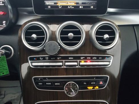 Used 2015 Mercedes-Benz C 300 4MATIC Sedan image 10