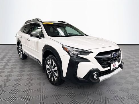 Certified 2023 Subaru Outback Touring XT image 3