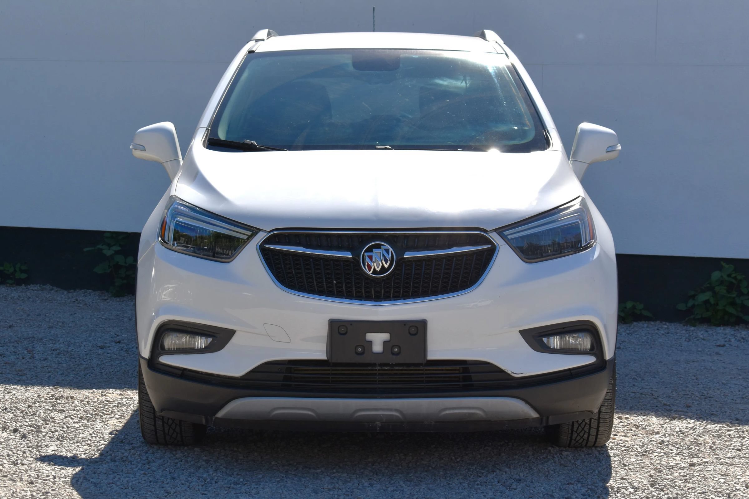 Used 2020 Buick Encore Essence FWD image 34