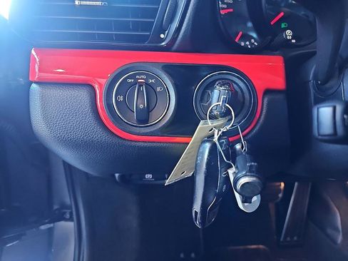 Used 2013 Porsche 911 Carrera image 14