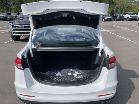 Certified 2020 Ford Fusion SE AWD/4WD image 18