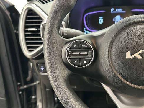 Used 2023 Kia Soul LX w/ Option Group 015 image 8