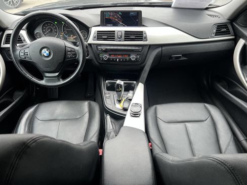Used 2014 BMW 320i xDrive Sedan image 14