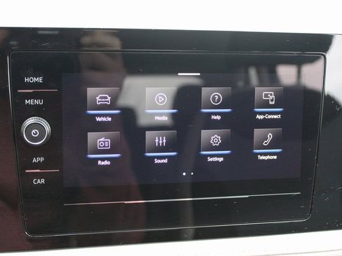 Certified 2025 Volkswagen Taos S image 15