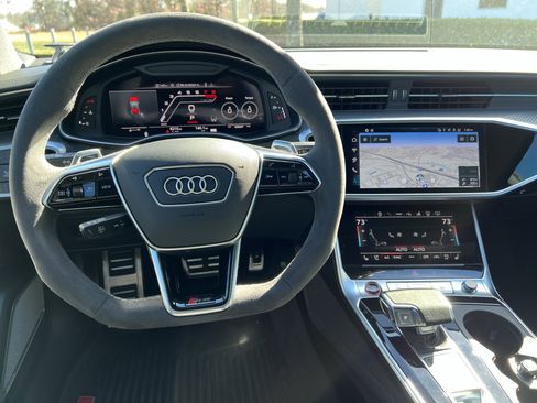 Certified 2024 Audi RS 7 Performance image 30