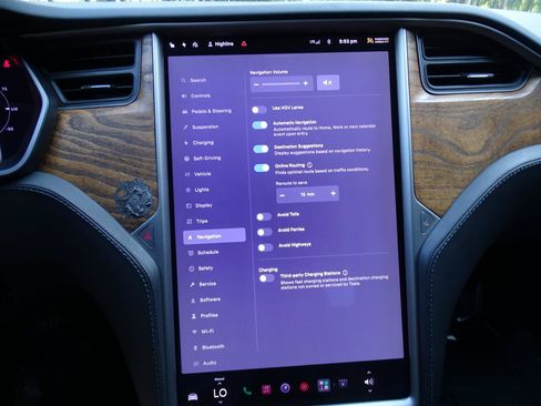 Used 2020 Tesla Model S Long Range Plus AWD/4WD image 33