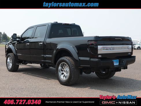 Used 2022 Ford F350 Platinum w/ FX4 Off-Road Package AWD/4WD image 59