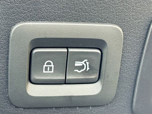 Certified 2025 MAZDA CX-90 3.3 Turbo S w/ Premium Package image 29