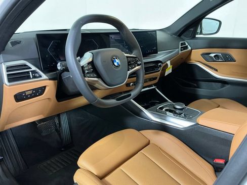 Used 2025 BMW 330i Sedan w/ Premium Package RWD image 21