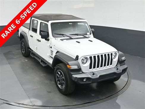 Used 2020 Jeep Gladiator Sport w/ Trailer Tow Package image 35