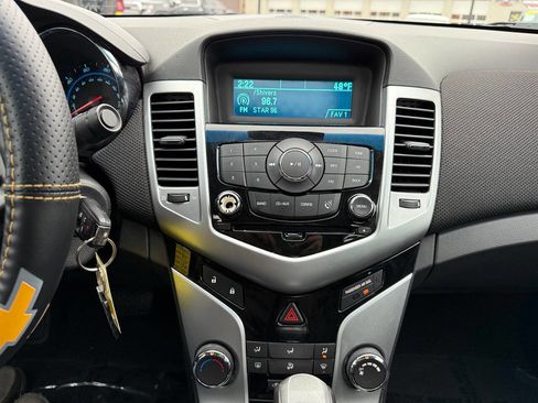 Used 2011 Chevrolet Cruze LT w/ RS Package image 14