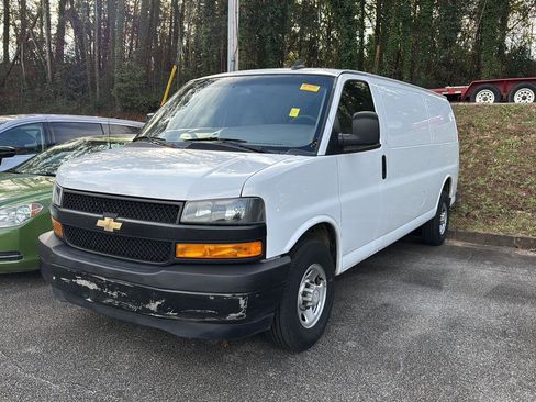 Used 2020 Chevrolet Express 2500 2500 Cargo Extended w/ Driver Convenience Package image 2