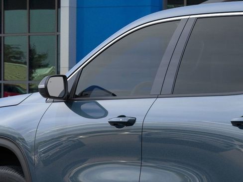 New 2026 Chevrolet Traverse LT w/ Driver Confidence Package image 12