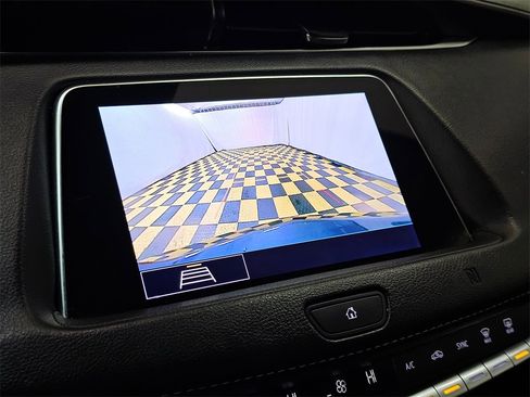 Used 2020 Cadillac XT4 Premium Luxury image 27