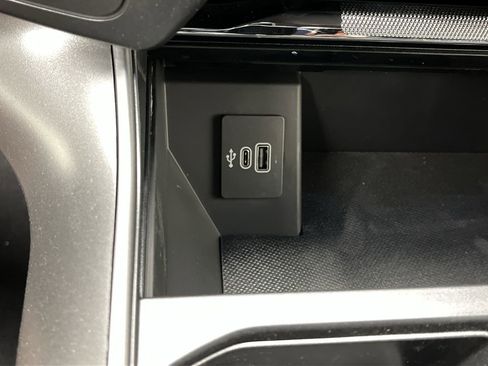 New 2025 Ford F150 Lariat w/ Bed Utility Package image 23