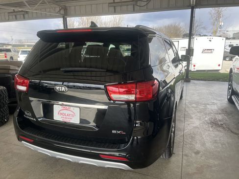 Used 2016 Kia Sedona SX Limited image 5
