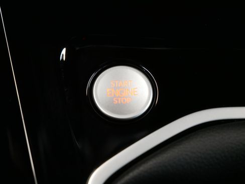 Used 2024 Volkswagen GTI S image 29