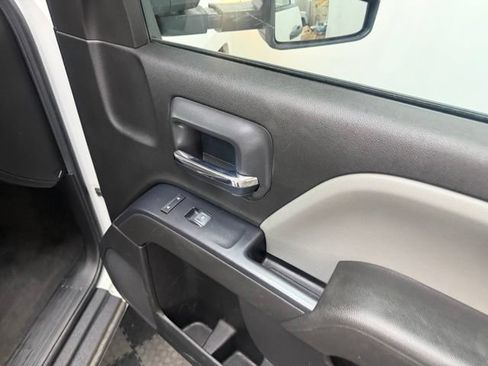Used 2019 Chevrolet Silverado 2500 W/T AWD/4WD image 39