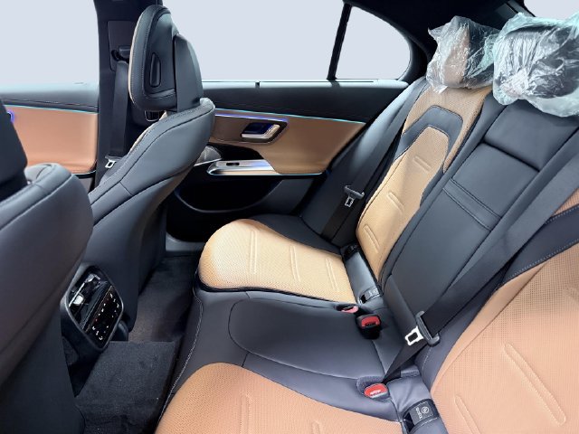 New 2027 Mercedes-Benz E 53 AMG e 4MATIC Sedan image 7
